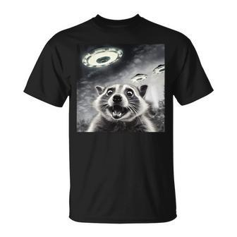 Raccoon Ufo Alien Selfie Photo Of Raccoon With Ufo T-Shirt | Mazezy