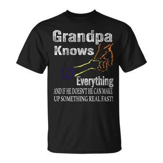 Grandpa Knows Everything Father's Day Dad Papa T-Shirt - Thegiftio UK