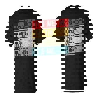 It's Me Hi I'm The Dad It's Me Dad Fathers Day T-Shirt | Mazezy