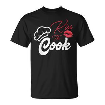 Kiss The Chef Baker Lovely Valentine Day For Chef T-Shirt - Monsterry UK