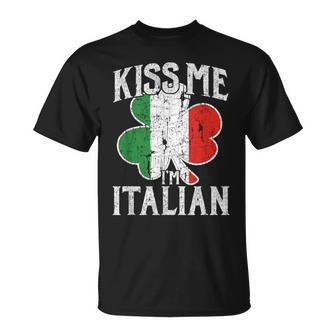 Kiss Me I'm Italian St Patrick's Day Italy Flag T-Shirt - Monsterry CA