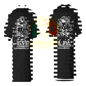 Les Légendes Sont Nées En Février 1984 Anniversaire 40 Ans T-Shirt - Cadeauxyz