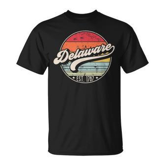 Retro Delaware Home State De Cool 70S Style Sunset T-Shirt - Monsterry