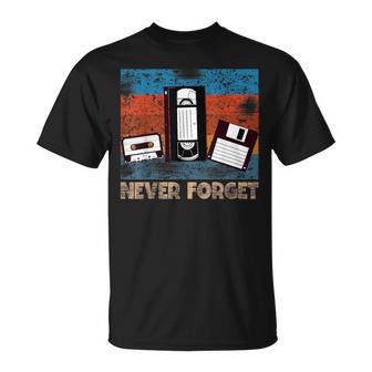 Retro Musik Kassette & Floppy Disk T-Shirt in Schwarz für Nostalgiker - Seseable