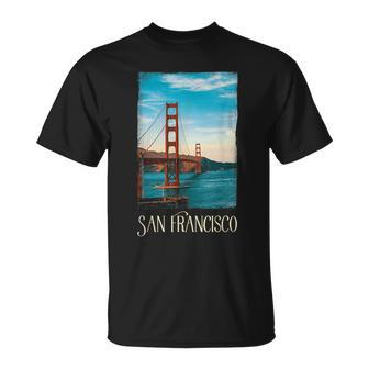 San Francisco Lover Golden Gate Love San Francisco T-Shirt - Seseable