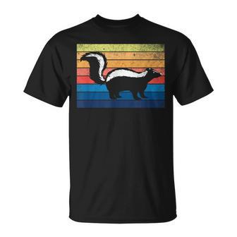 Skunk Vintage Retro Animal Skunks T-Shirt - Monsterry AU