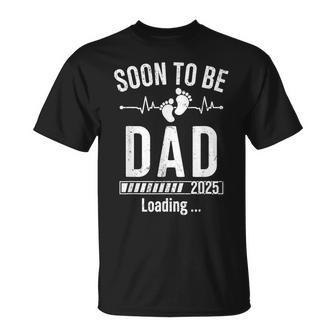 Soon To Be Dad Est 2025 New Dad To Be 2025 First Time Dad T-Shirt - Monsterry DE
