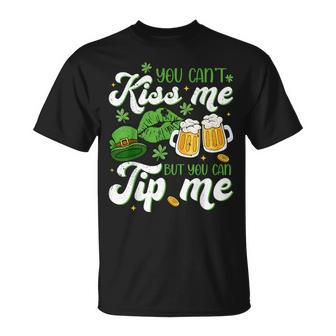St Patrick's Day Waitress Bartender Waiter Tip Me T-Shirt | Mazezy