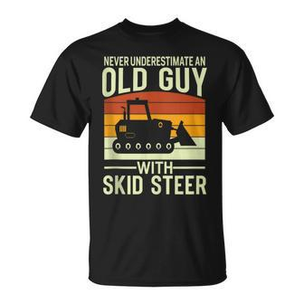 Never Underestimate Old Guy With A Skid Sr Construction T-Shirt - Thegiftio UK