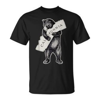 Usa I Love California Art-Retro Vintage Cali Bear Hug T-Shirt - Monsterry UK
