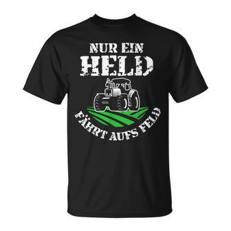 Vintage Farmers Nur Ein Held Fahrt Auf An Feld T-Shirt - Seseable