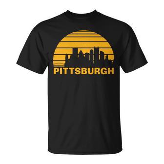 Vintage Pittsburgh Pennsylvania Cityscape Retro T-Shirt - Monsterry AU