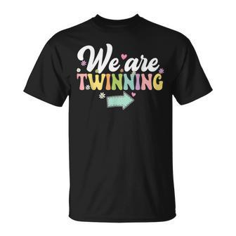We're Twinning With My Bestie Twin Day Spirit Week Retro 70S T-Shirt - Seseable