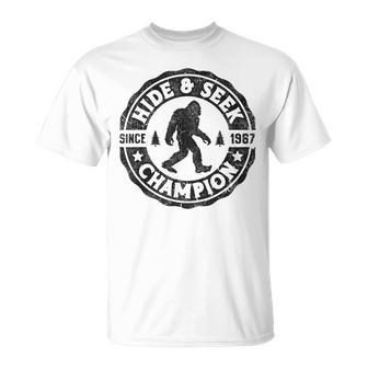 Bigfoot Hide And Seek Champion Sasquatch Retro Vintage T-Shirt - Thegiftio UK