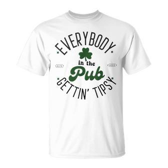 Everybody In The Pub Getting Tipsy T-Shirt - Seseable