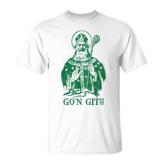 Go'n Git Saint St Patrick's Paddy's Day T-Shirt | Mazezy