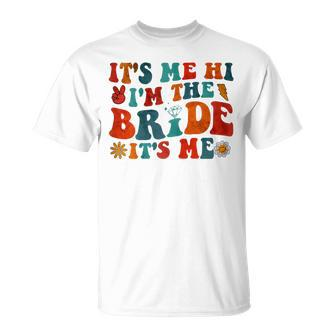 Groovy Retro Vintage It's Me Hi I'm The Bride T-Shirt - Thegiftio UK