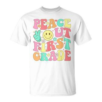 Peace Out First Grade Groovy 1St Grade Last Day Of School T-Shirt - Monsterry DE