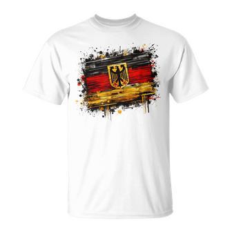 Vintage Deutsch Banner Fan Deutschland Flagge Retro Kunst T-Shirt - Geschenkecke