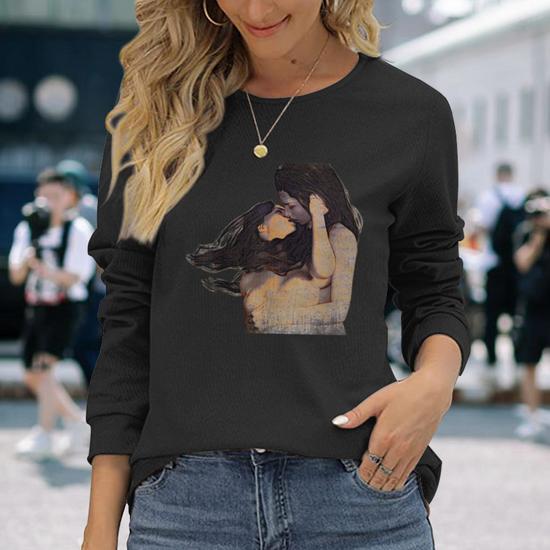 Naked Girls Kissing Fashion Statement Present Long Sleeve T-Shirt