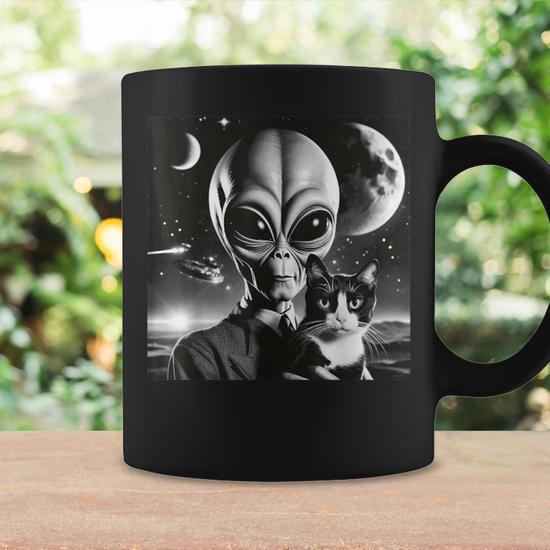 Alien And Cat Ufo Outer Space Cat Lover Kitten Coffee Mug | Seseable UK