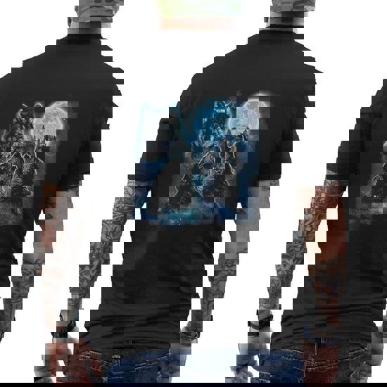 T-Shirt Three Wolves Howling Under Icy Full Moon, Gray Wolf T-Shirt Three Wolves Howling Under Icy Full Moon, Gray Wolf