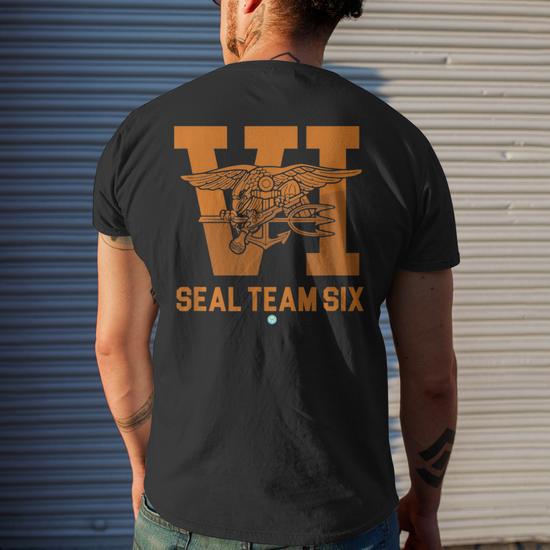 SEAL TEAMロゴのネイビーTシャツ SEAL Team Logo Flag Men's Classic Short Sleeve T-Shirt – Paramount