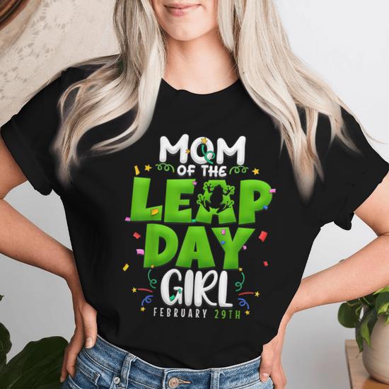 Leap Year Girl Cute Frog Leap Day Birthday Girls Women T-shirt