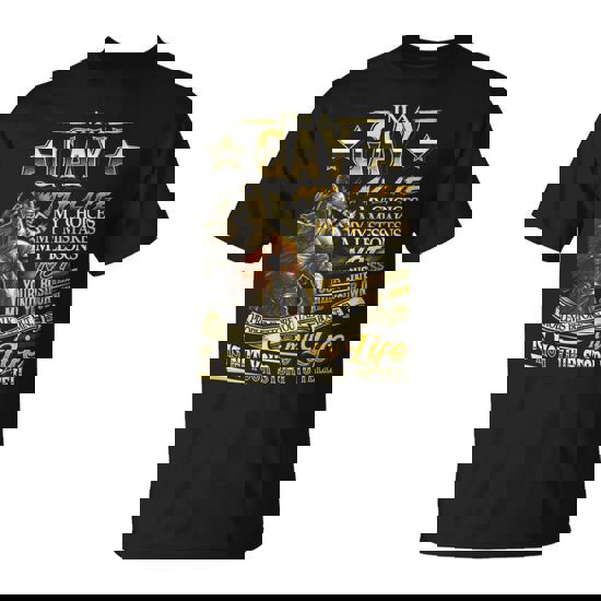 Gay Family Name Gay Last Name Team T-Shirt | Seseable CA