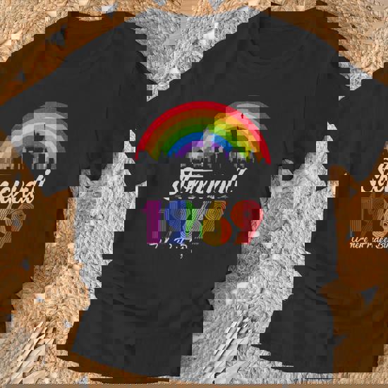 90'S Style Stonewall Riots 50th NYC Gay Pride LBGTQ Rights T-Shirt 90'S Style Stonewall Riots 50th NYC Gay Pride LBGTQ Rights T-Shirt