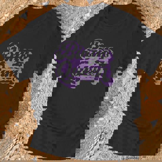 Bingo Queen T-Shirt For Callers Or Players In Purple Bingo Queen T-Shirt For Callers Or Players In Purple
