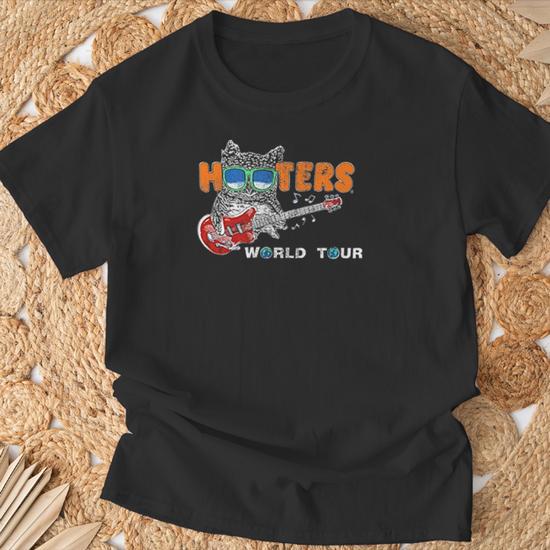 Hooters World Tour T-Shirt - Thegiftio UK