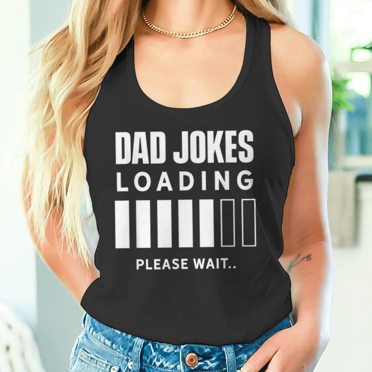 Dad Joke Lädt Bitte Waten Jokes Papa Joke Father Tank Top