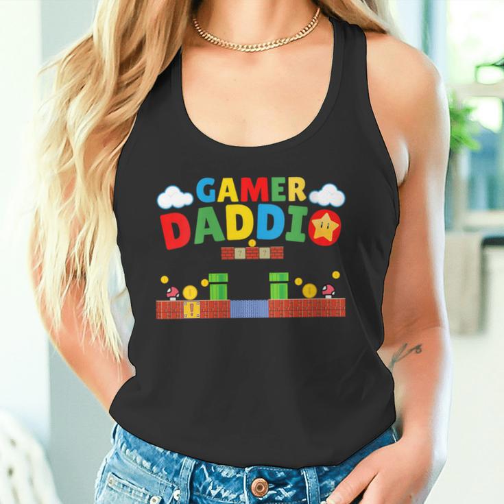 Damen Gamer-Papa Retro-Gamer-Vater-Nostalgiepapa Level Aufsteigen Mit-Ausschnitt Tank Top