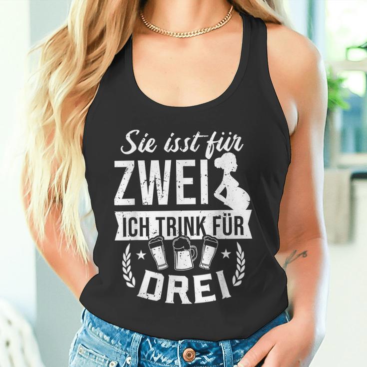 Du Isst Für Zwei Ich Trink Für Drei Werdender Papa Tank Top