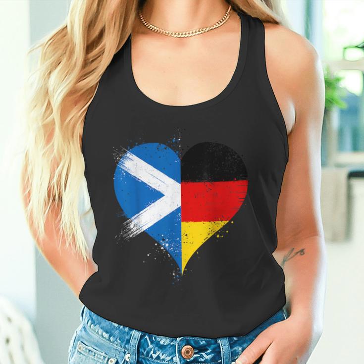 Halb Schottisch Halb Deutsch Ein Coole Flaggen In Liebe Herz Tank Top