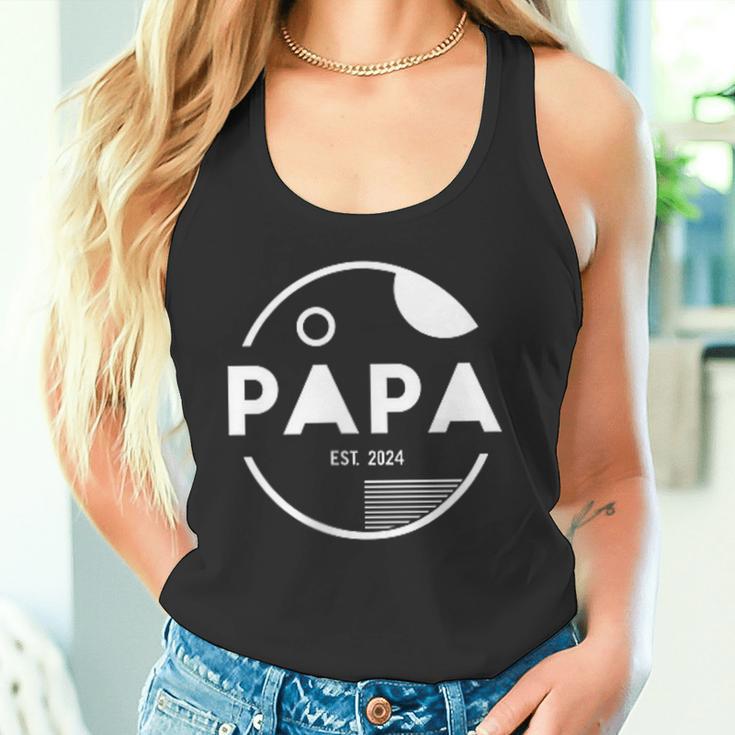 Herren Papa 2024Ater 2024 Befördert Zum Papa Est 2024 Tank Top