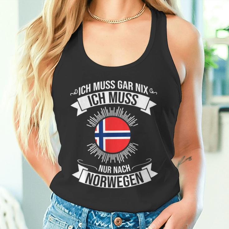 Ich Muss Gar Nix Ich Muss Nur Nach Norway S Tank Top