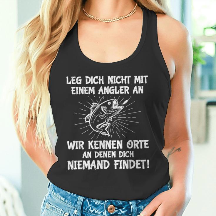 Leg Dich Nicht Mit Einem Angler An Fischer Angel Tank Top