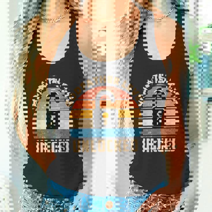 Nivel Del Padrino Desbloqueado Regalo Del Padrino Camiseta sin mangas