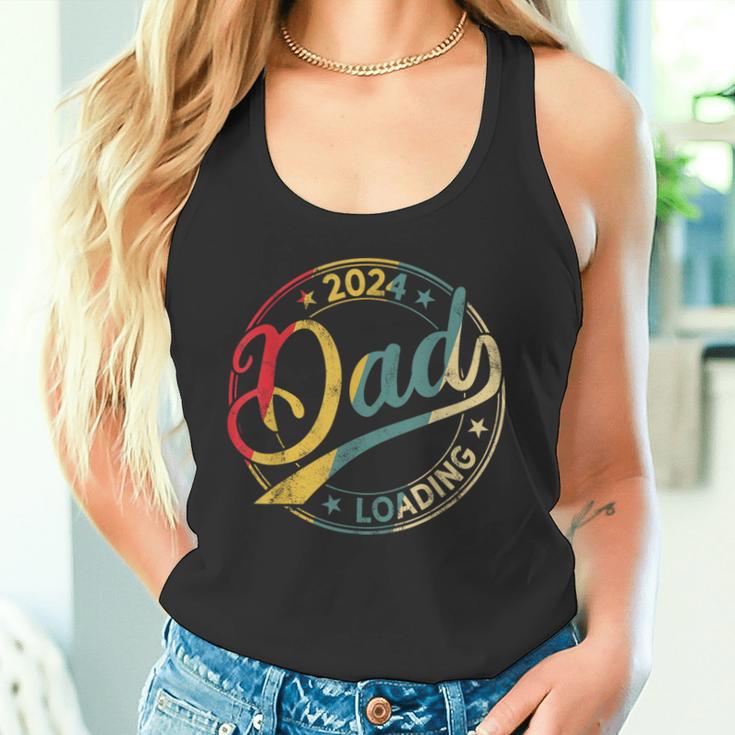 Papa 2024 Wird Geladenater Werden 2024 Retro Dad Est 2024 Tank Top