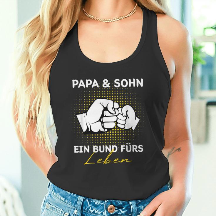 Papa Und Sohn Ein Bund Für Leben Father Son Father's Day S Tank Top