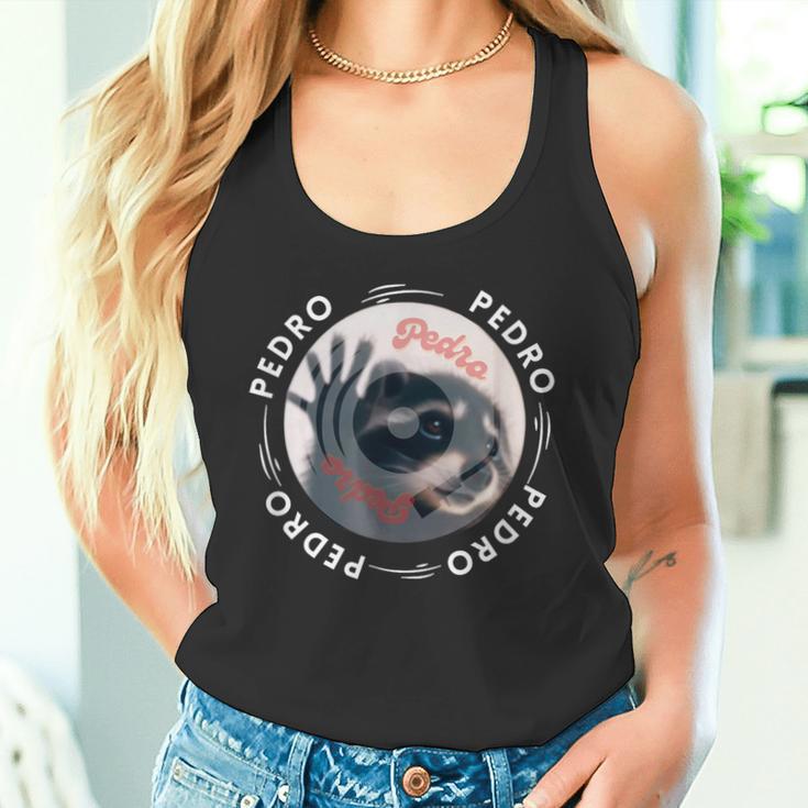 Pedro Tanzender Waschbär Pedro Pedro Tanzender Waschbär Meme Tank Top