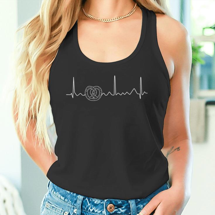 Pretzel Heart Rate Baker Baking Fun Tank Top