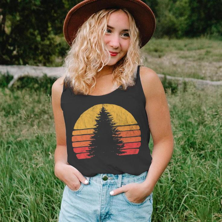 Solitary Pine Tree Sun Vintage Retro Outdoor Graphic Pullover Tank Top