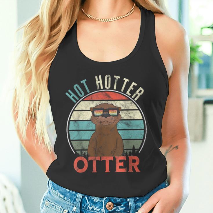 Vintage Hot Hotter Otter Retro Otterliebe Tank Top