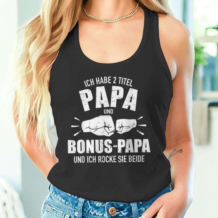 Zwei Titel Papa Und Bonus Papa Und Rocke Sie Both Fiste Tank Top