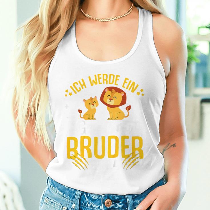 Kinder Ich Werde Ein Große Bruder 2024 Lion Big Brother 2024 Tank Top