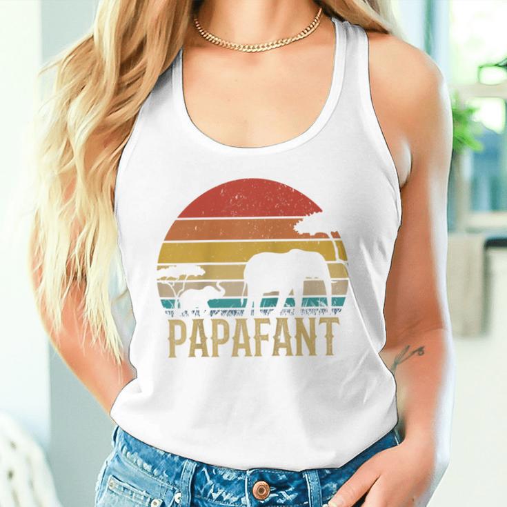 Papafant Papa Elefant Retrointage Sunsetatertag Savanne Raglan Tank Top