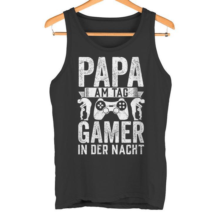 Damen Gaming Dad Papa Am Tag Gamer In Der Nacht Mit-Ausschnitt Tank Top